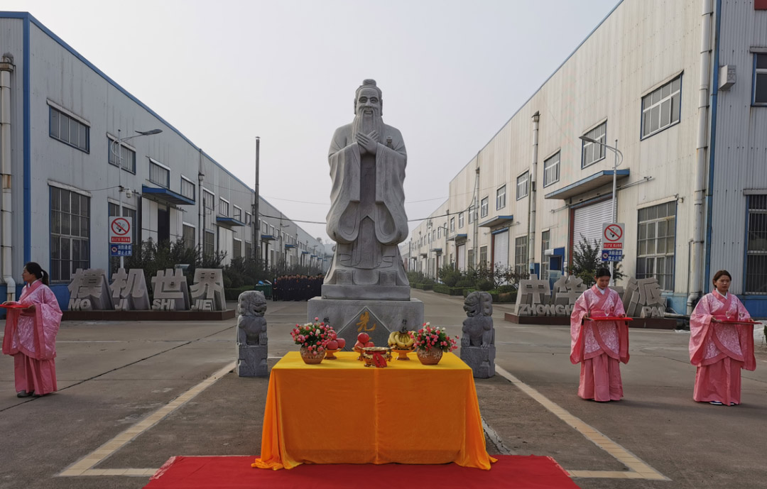 640-01.jpg 640-01.jpg